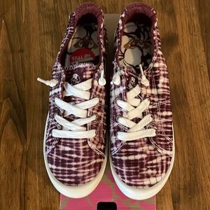 NWT Roxy Bayshore III Color DRD Women’s Shoes Size 8.